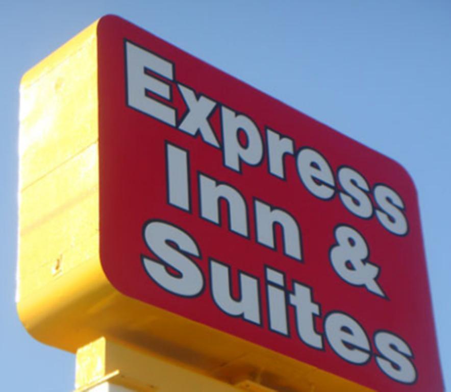 Express Inn & Suites Clearwater Pinellas Park Exteriér fotografie